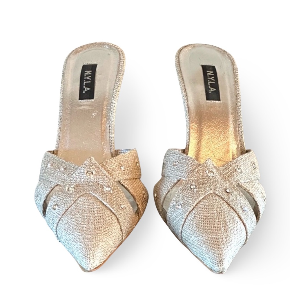 N.Y.L.A. Wednesday Pump Linen Rhinestone studded nude beige silver mules Sz 8 - Picture 7 of 9